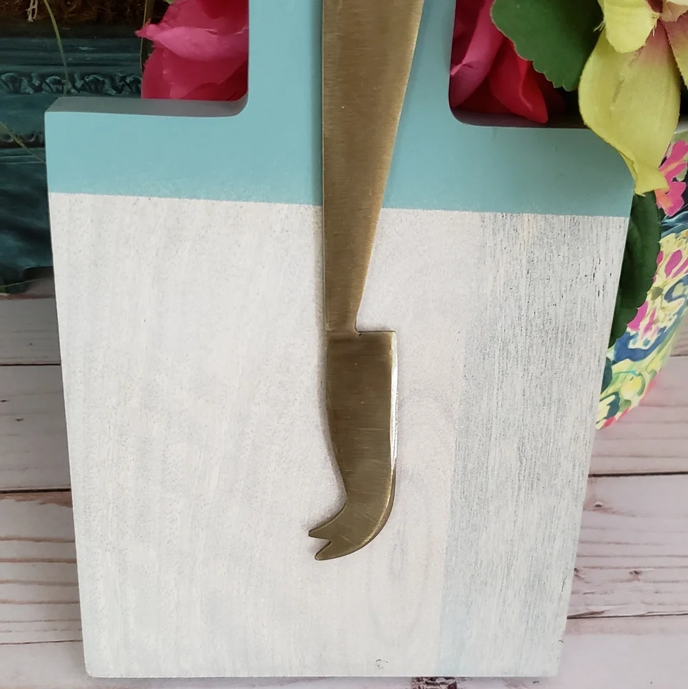 Rectangular Wood Serving Board with Knife in White/Light Blue